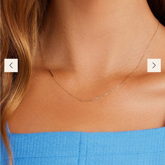 14k Gold Rose Bar Necklace - Picture 4 of 4